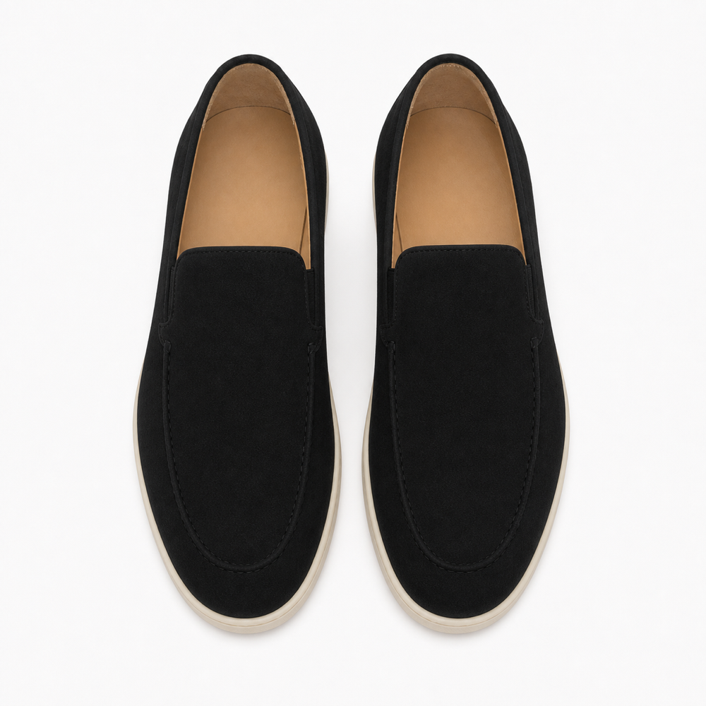 Mocassim Loafer Mota Preto em vista superior